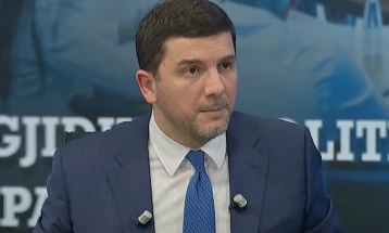 Красниќи: Сè што е ветено денеска на седницата на косовската Влада ќе се направи подобро и побрзо со влада без Курти