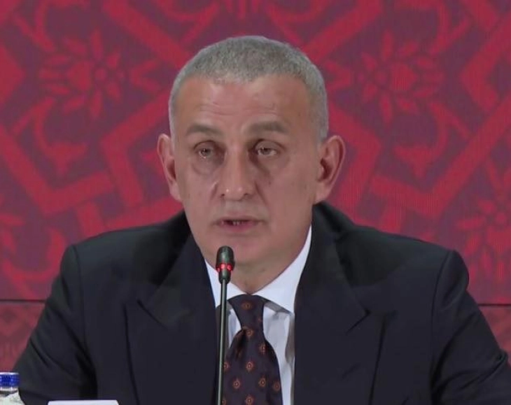 Околу 150 турски фудбалски судии суспендирани поради обложување