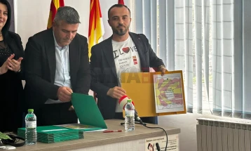 Suat Shaqiri e mori vendimin për mandatin e parë si kryetar i Komunës së Çashkës