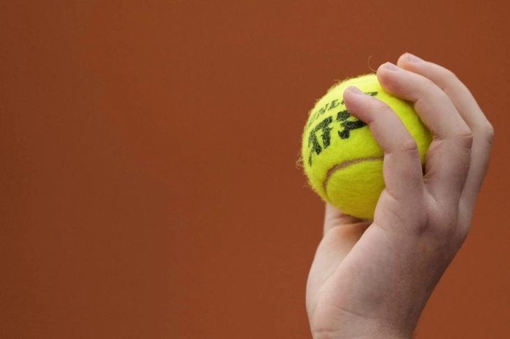 Зверев последен полуфиналист на Мастерсот во Париз