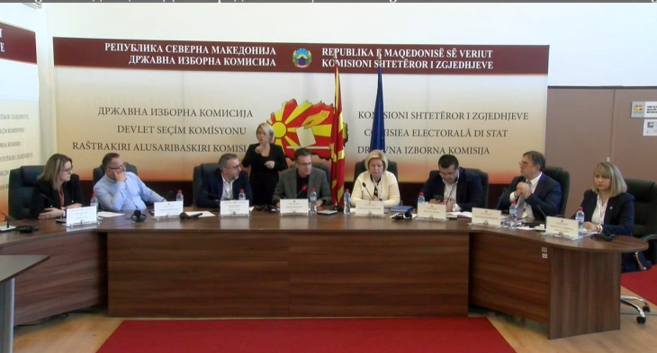 SEC revokes accreditations of eight domestic observers over undue influence on voters