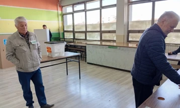 Во Дебар до 17 часот гласалe 36 отсто од граѓаните запишани во единствениот избирачки список