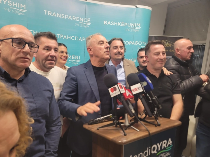 Qyra shpalli fitore në Strugë