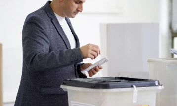 Kandidati i VLEN, Fisnik Mela shpalli fitoren në Dibër