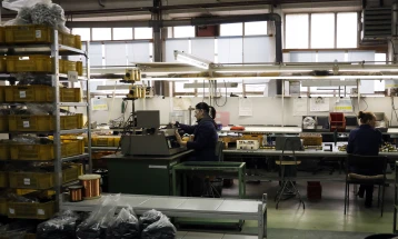 Намален за 2,8 проценти бројот на работници во индустријата во септември на годишно ниво