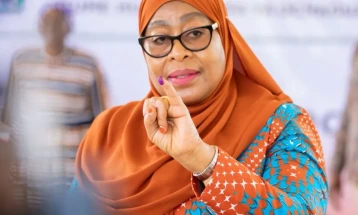 Самија Сулуху Хасан положи претседателска заклетва во Танзанија