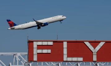 Dafi: Administrata e Trampit do ta mbyll tërë hapësirën ajrore amerikane nëse vlerëson se është e pasigurtë