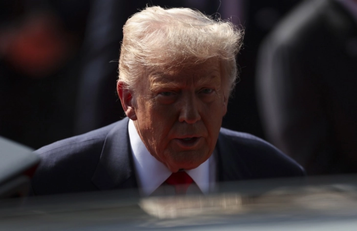 Трамп: Изборните порази на републиканците се должат на парализата на буџетот и фактот дека моето име не беше на гласачкото ливче