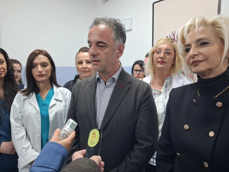 Министерот за здравство Алиу ја посети ЈЗУ Клиничка болница-Битола