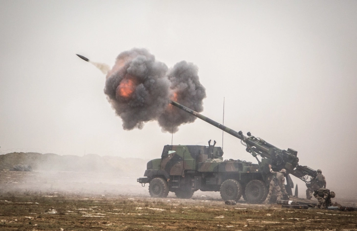 Хрватска ќе нарача 18 хаубици Цезар од Франција