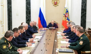 Путин размислува за продолжување на руските нуклеарни проби доколку тоа го направат и САД