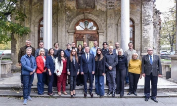 Герасимовски го доби уверението за втор градоначалнички мандат: Продолжуваме да работиме за сите центарци