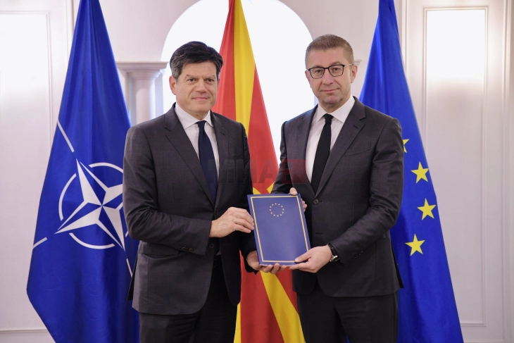 Mickoski: Maqedonia mbetet e përkushtuar në rrugën evropiane