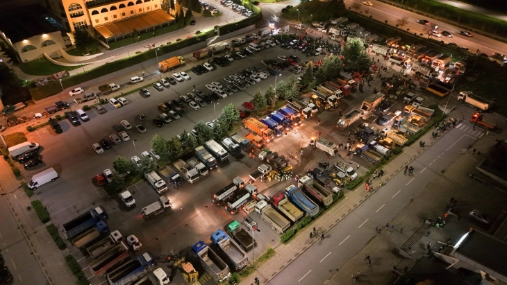 Почна големата акција „72 часа чисто Скопје“