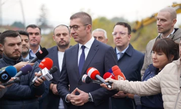 Government to appoint administrators in municipalities where mayors not elected: PM