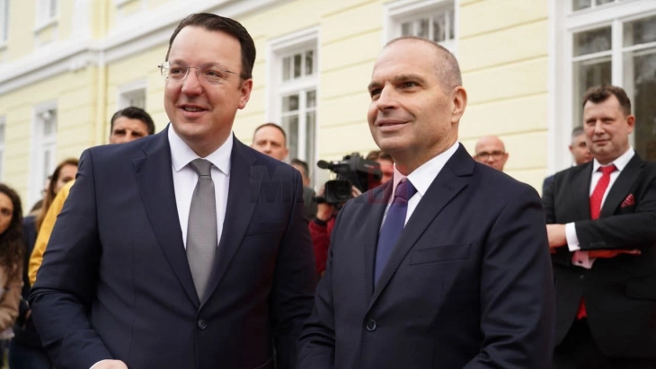 Franca ka përshëndetur nënshkrimin e Marrëveshjes për tunelin hekurudhor ndërkufitar të Korridorit 8