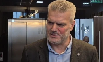 Алиу од ДПА: Не сме добиле покана за учество во Владата, но ако добиеме, нема да ја отфрлиме