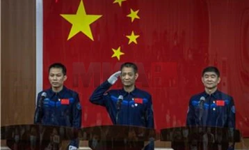 Кина: Враќањето на астронаутите од „Шенжоу-20“ според предвиденото