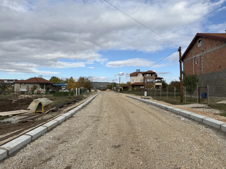 Се гради нов плочаст мост и сервисна улица во Марино