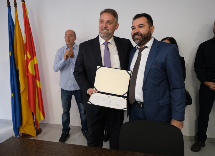 Градоначалникот на Општина Карпош Лукровски и советниците ги добија уверенијата за своите мандати 