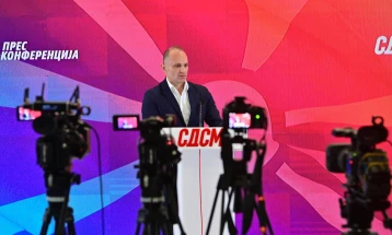 Филипче:  До крајот годината за 30 отсто ќе биде намален бројот на вработени во зоните со странски инвестиции