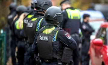 Autoritetet gjermane kanë arrestuar një burrë të dyshuar për transportimin e armëve për grupin palestinez Hamas