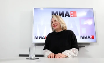 Ана Дурловски во интервју за МИА: Мојата кариера во една сцена? Тоа е Аркел во „Пелеас и Мелисанда“ - смирен поглед кон темното, длабоко и мирно море, над чија површина се надзираат мали светленца