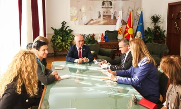 Градоначалникот Тони Коњановски приреди прием за амбасадорите на Германија и Франција