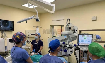 Po hapet një faqe e re në zhvillimin e mjekësisë së transplantimit me fillimin e suksesshëm të transplantimeve të kornesë