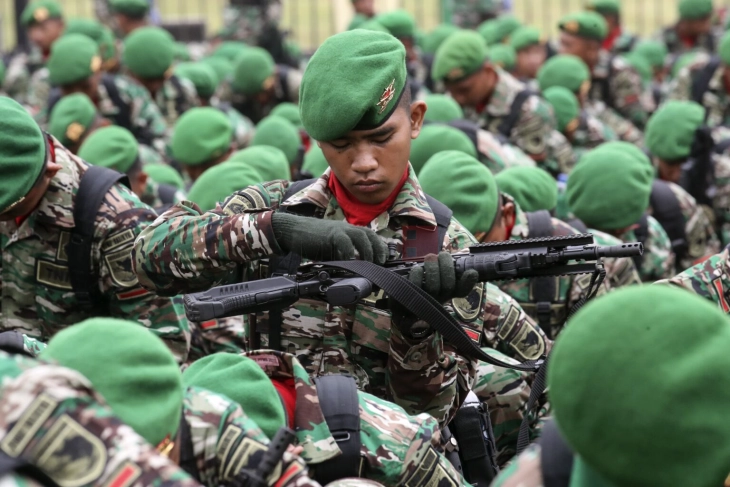 Indonezia thotë se po përgatit 20.000 ushtarë për një mision të mundshëm në Gazë