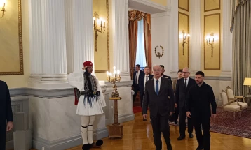 Ukraina gjatë dimrit do të furnizohet me gaz natyror të lëngshëm nga Greqia