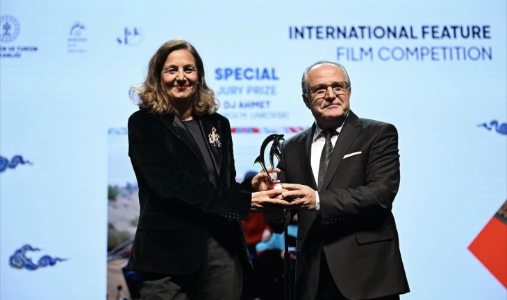 „Диџеј Ахмет“ на Унковски доби шест награди на три различни фестивали во еден викенд