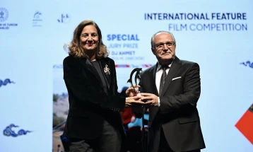 „Диџеј Ахмет“ на Унковски доби шест награди на три различни фестивали во еден викенд