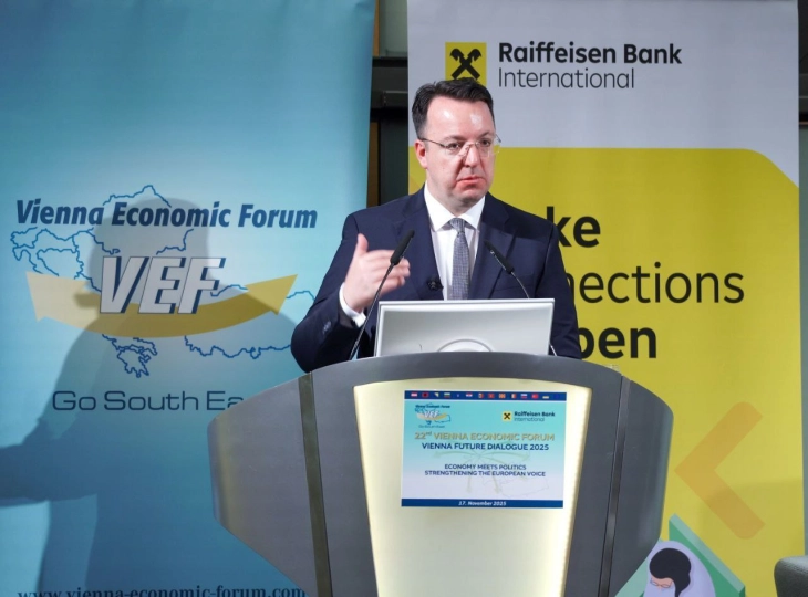 Николоски: Вложуваме 1,5 милијари евра во коридорот 8, а од Скопје до Атина наместо за 8,5 ќе се патува за 5,5 часови