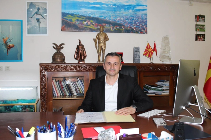 Градоначалникот на Дебар секој вторник ќе прима странки во својот кабинет 