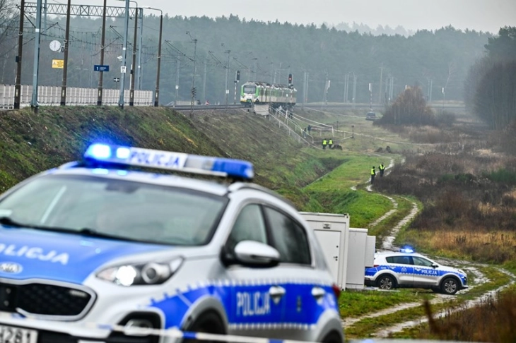Песков: Полска се заплетка во истрагата за саботажа на железницата, таму буи русофобијата