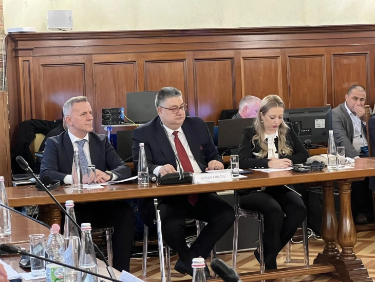 Minçevi në Romë i prezantoi reformat: Administratë publike e departizuar, profesionale dhe evropiane