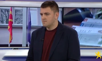 Попов: Довербата на младите во институциите се враќа со работа дома, со соодветни студентски домови и дигитализација