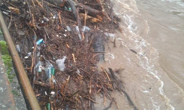 ЦУК: Во Охрид и Кичево водостоите зголемени, нема излевања