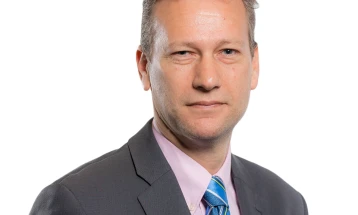 Поранешниот лидер на Реформската партија за Велс осуден на 10 години затвор за примање мито од Русија