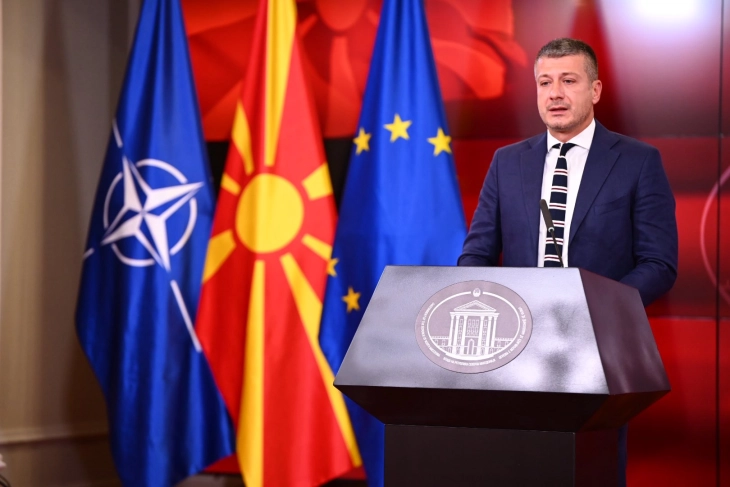 Perinski: Është hapur Thirrje publike për krijimin e një baze të ekspertëve me kualifikim të lartë në Qendrën e Burimeve