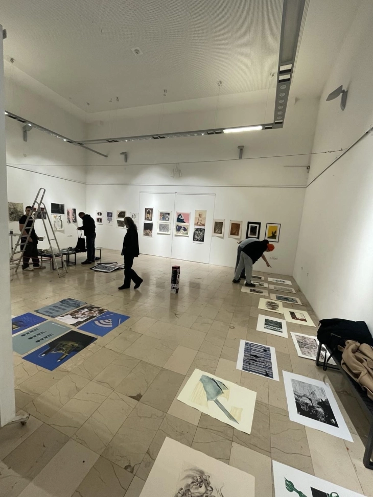 Студенти од ФЛУ Скопје дел од меѓународна изложба во Сараево