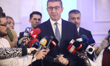 Мицкоски: Наредната година инфлацијата меѓу два и три проценти