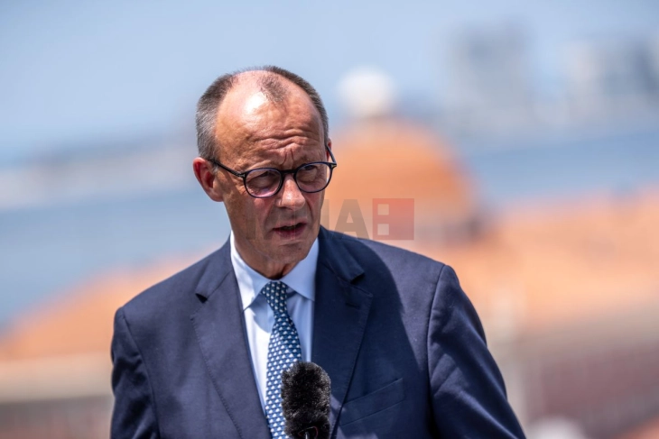 Мерц: Малку е веројатен пробив неделава за мировниот договор за Украина предложен од САД