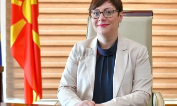 Dimitrieska-Koçoska: Emetimi i ri i fletobligacionit të qytetarëve do të publikohet në gjysmën e parë të muajit dhjetor