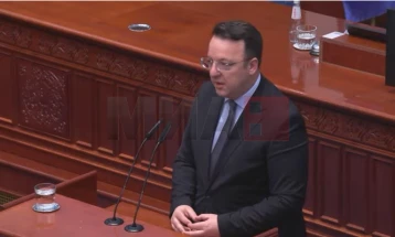 Nikollovski për Kërmovin: Nëse Kina është e gatshme të ofrojë kredi pa interes për Ohrin dhe Kërçovën; ju negocioni, ne do ta pranojmë