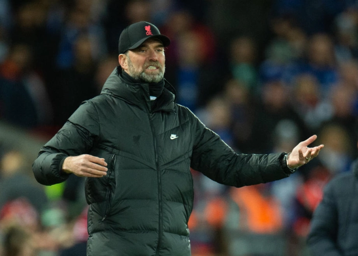 Итен состанок на „Енфилд“, Ливерпул го повика и Клоп