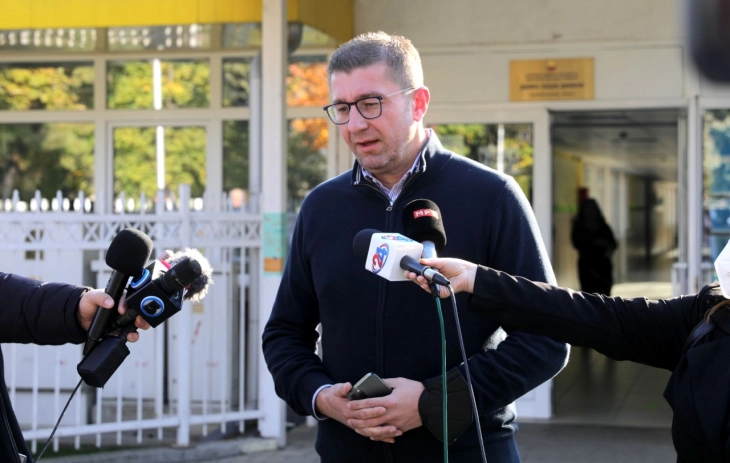 Помалиот син на премиерот е во добра здравствена состојба по труењето во ОУ „Димо Хаџи Димов“