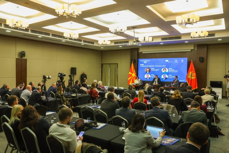 Сиљановска-Давкова од Подгорица: Време е за стратешки чекор на ЕУ кон Западниот Балкан