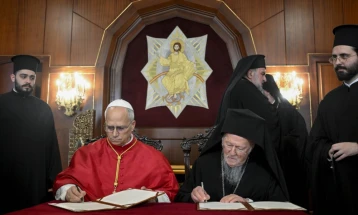 Папата Лав и патријархот Вартоломеј во заедничка декларација ја отфрлија употребата на религијата за оправдување на насилството